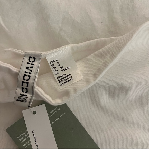 #H&M - WHITE CROPPED TUBE TOP - Picture 2 of 3